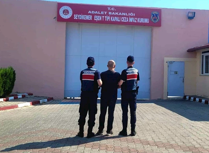 Fethiye’de 6 ayrı suçtan aranan şahıs tutuklandı
