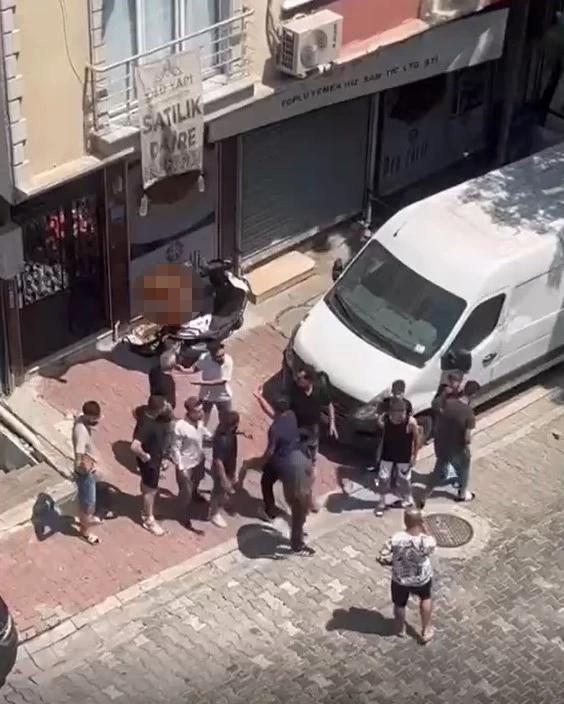 Esenyurt’ta iki komşunun 