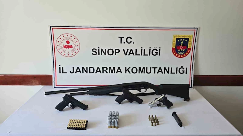 Sinop’ta düğünde havaya ateş eden 2 kişi yakalandı
