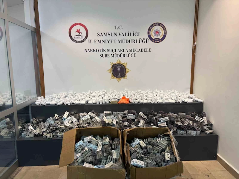 Samsun’da 700 gram kokain ve 122 bin sentetik ecza ele geçirildi: 1 gözaltı
