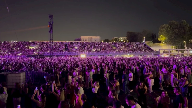 Dünyaca ünlü şarkıcı Justin Timberlake İstanbul’da konser verdi
