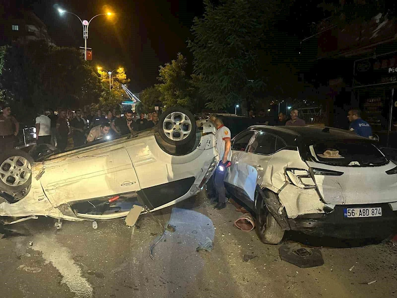 Siirt’te trafik kazası: 1’i ağır 5 yaralı
