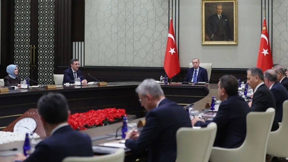Kabine bugün toplanıyor: Gündem son derece yoğun!