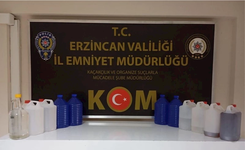 Erzincan’da 42 litre kaçak içki ele geçirildi
