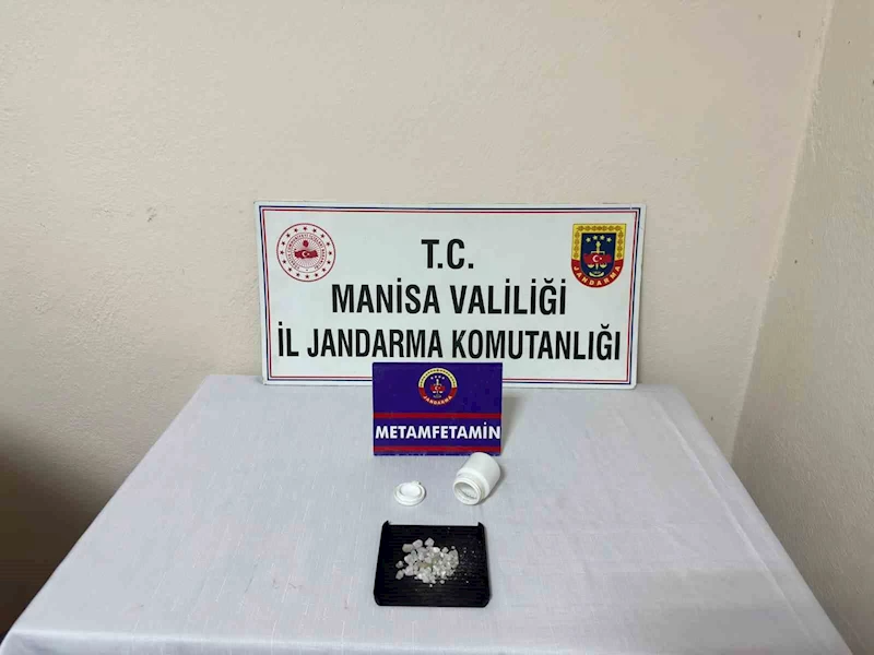 Uyuşturucu tacirine jandarma engeli
