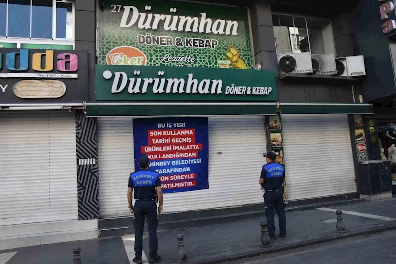 Şahinbey’de tarihi geçmiş ürün kullanan dürümcüye kapatma cezası
