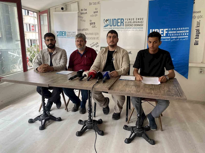 Yemenli 2 öğrenci ve babaları millet bahçesinde  darp edildi
