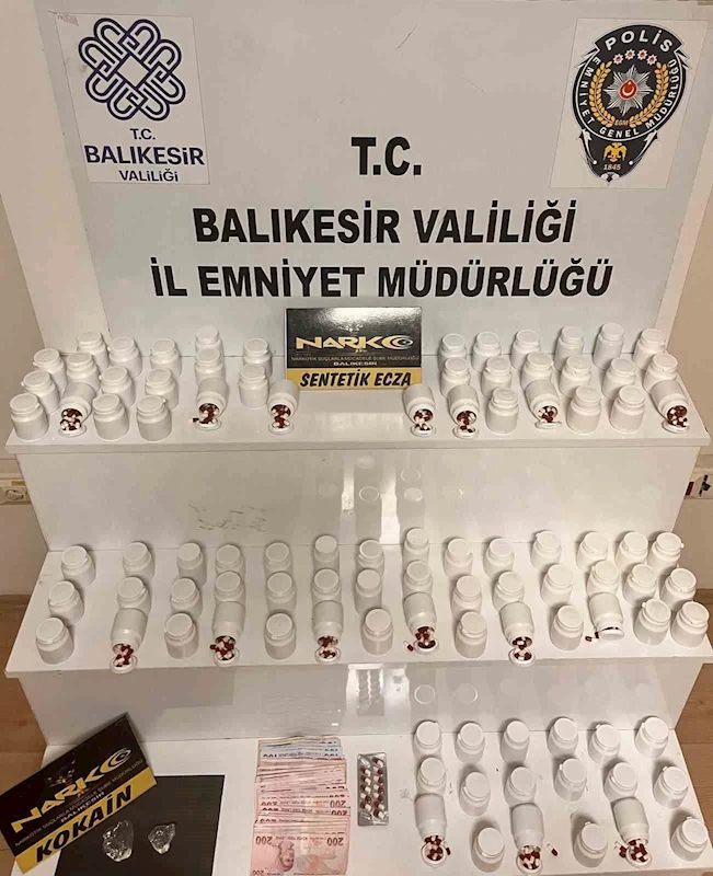 Balıkesir’de polisten 3 şahsa uyuşturucu operasyonu
