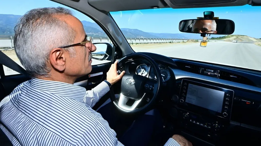 Bakan Uraloğlu