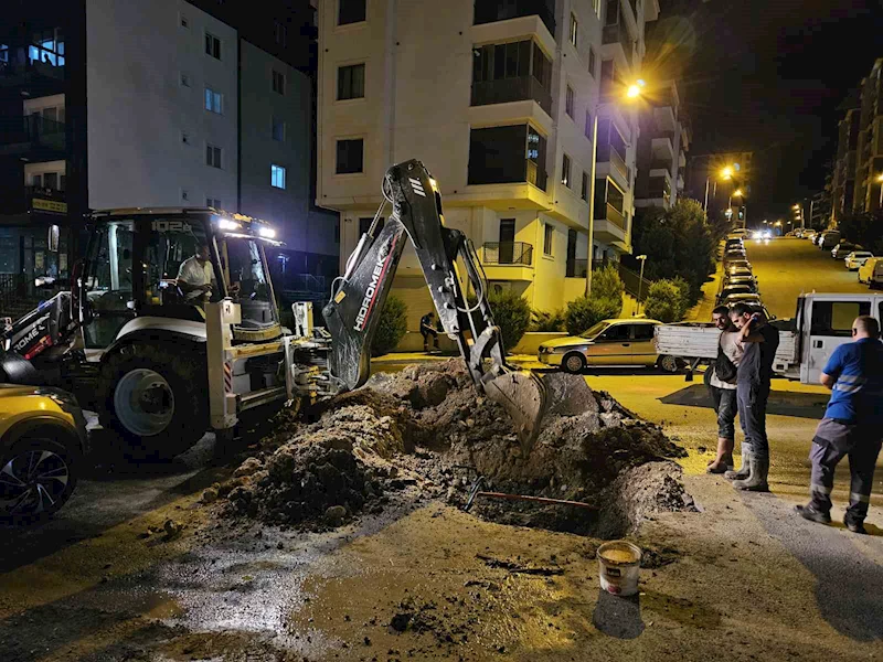 Edirne’de su arızası çalışmasında doğalgaz hattı patladı: Facianın eşiğinden dönüldü
