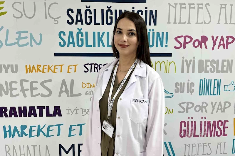 Çocukların okula adaptasyon sürecinde en büyük rol ailenin
