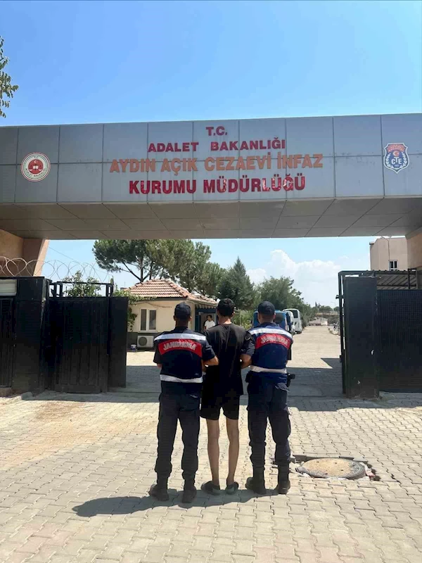 Aydın’da jandarmadan aranan şahıslara darbe: 25 kişi yakalandı
