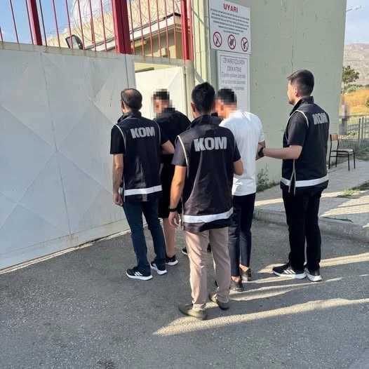 Erzincan’da tefecilik operasyonunda 2 tutuklama
