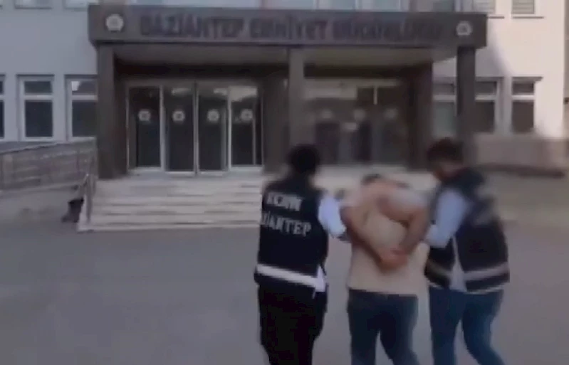 Gaziantep’te 3 tabanca ile 2 adet otomatik av tüfeği ele geçirildi: 1 gözaltı
