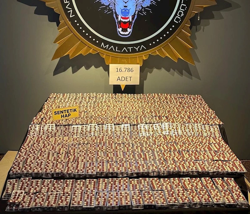 Malatya’da 16 bin 786 sentetik ecza hap ele geçirildi
