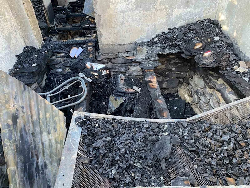 Sinop’ta yangın: 1 ev kullanılamaz hale geldi
