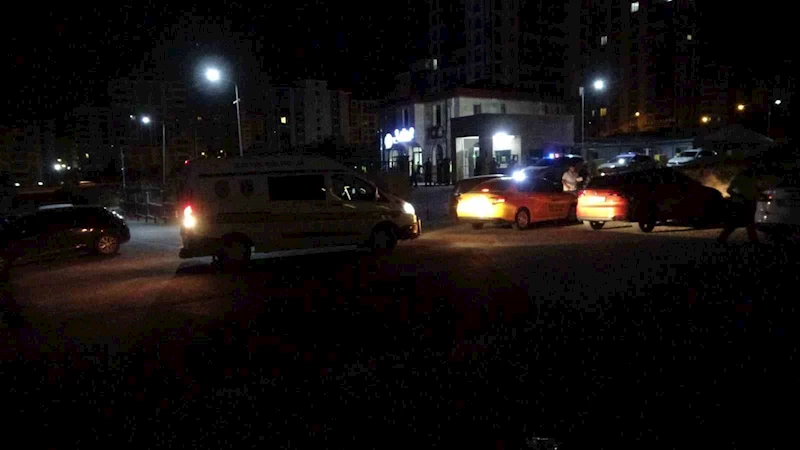 Malatya’da 12 kişinin karıştığı trafik tartışması kanlı bitti: 3 yaralı, 5 gözaltı
