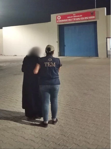 FETÖ üyeliğinden hapis cezasıyla aranan şahıs yakalandı
