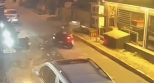 Sarıyer’de kasaba silahlı saldırı kamerada: 2’si çocuk yaşta 3 şüpheli yakalandı
