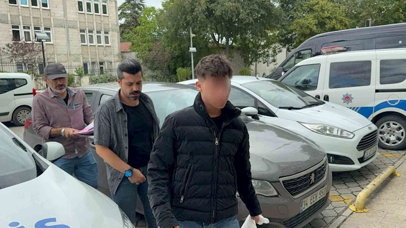 Sentetik ecza ile yakalanan 17 yaşındaki çocuğa ev hapsi
