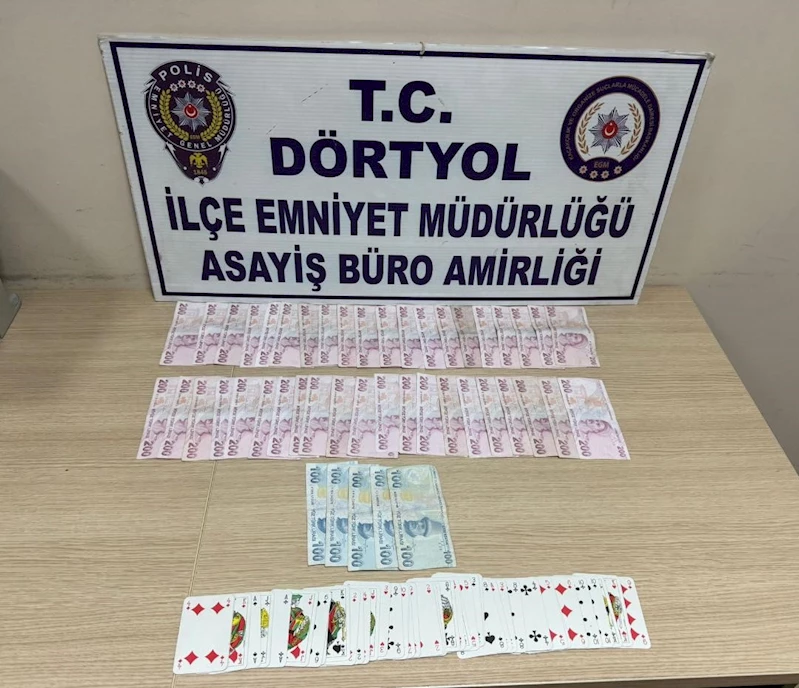 Dörtyol’da kumar oynayan 13 şahsa 120 bin 211 TL para cezası uygulandı
