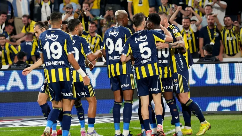 Fenerbahçe, UEFA Avrupa Ligi serüvenine Dinamo Zagreb deplasmanında başlıyor!
