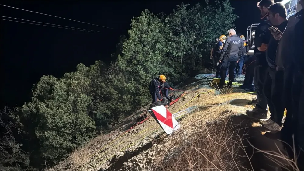 Sivas’ta feci kazada hayatını kaybeden 4 kişinin cesetleri güçlükle çıkartıldı