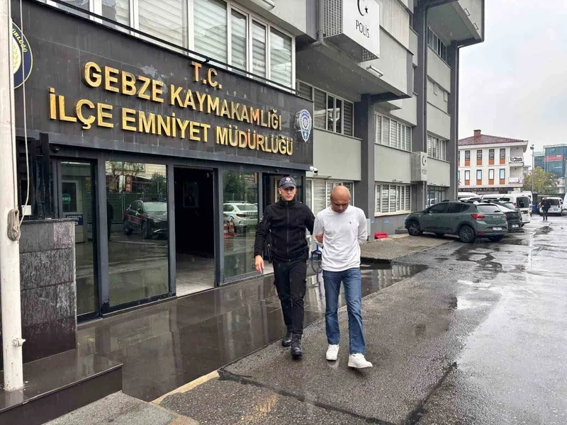 5 yıl 9 ay hapis cezası ile aranan firari yakalandı
