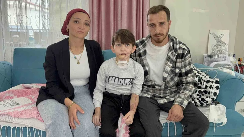 10 yaşındaki çocuk tüfekle çenesinden vuruldu, aile 