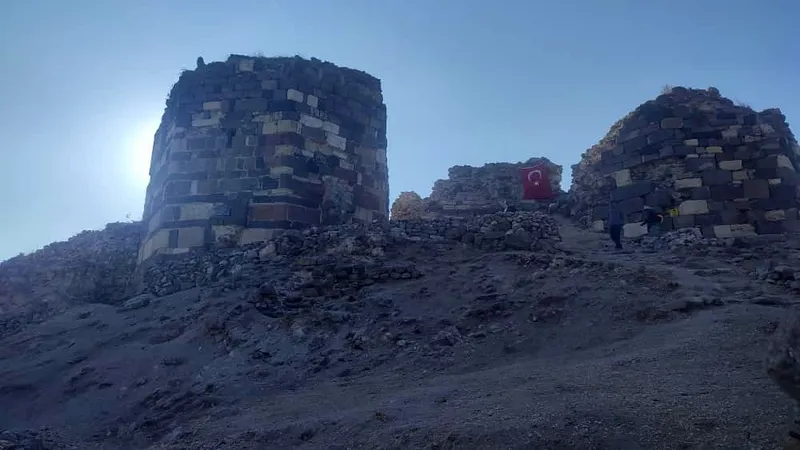 Galatlar’dan kalan Adaören Kalesi’nin sırları gün yüzüne çıkıyor
