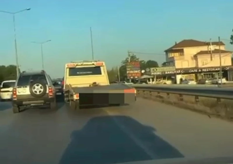 Düğün konvoyunda tehlike saçan çekici sürücüsüne 19 bin 527 TL para cezası

