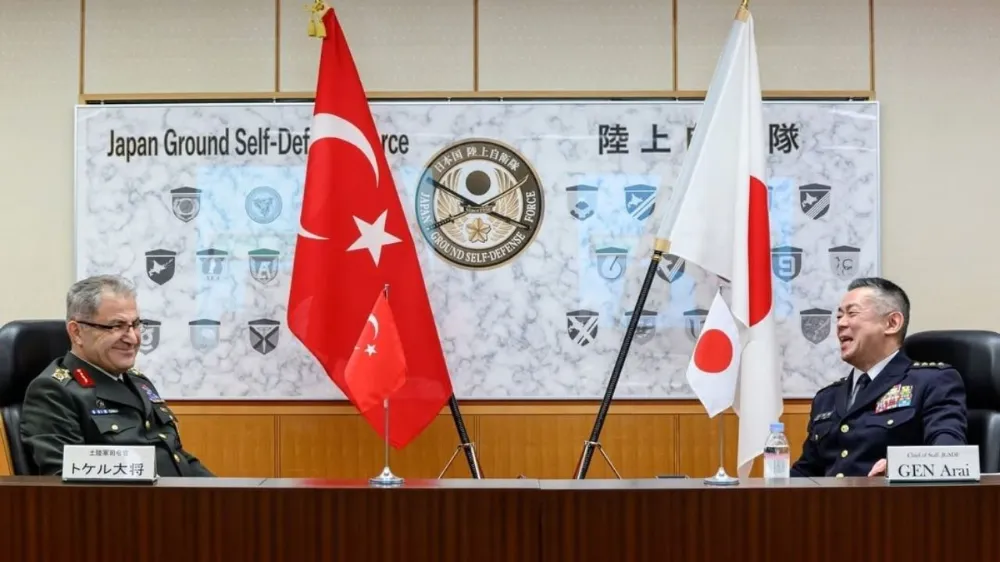 Kara Kuvvetleri Komutanı Metin Tokel, Japonya