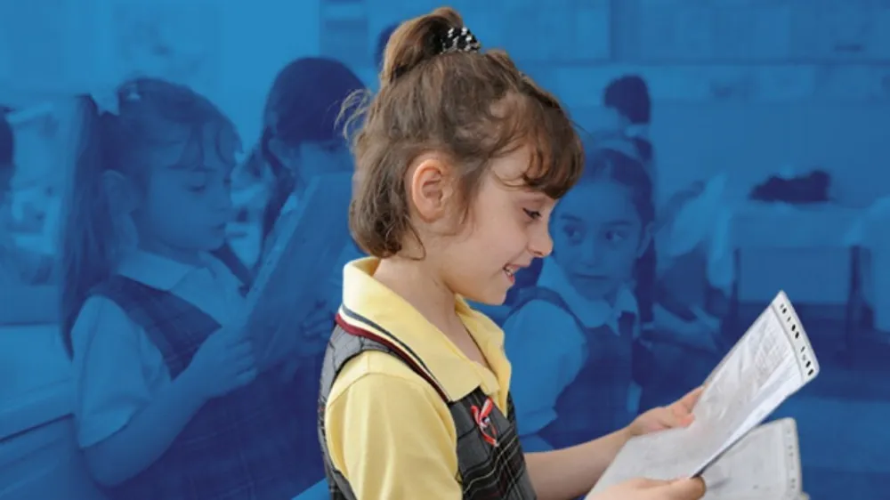 Milyonlarca öğrenci karne sevinci yaşadı: Yarıyıl tatili başladı