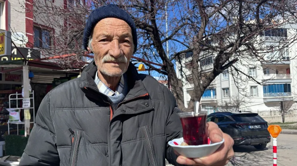 34 yıldır su içemeyen adam yardım istiyor