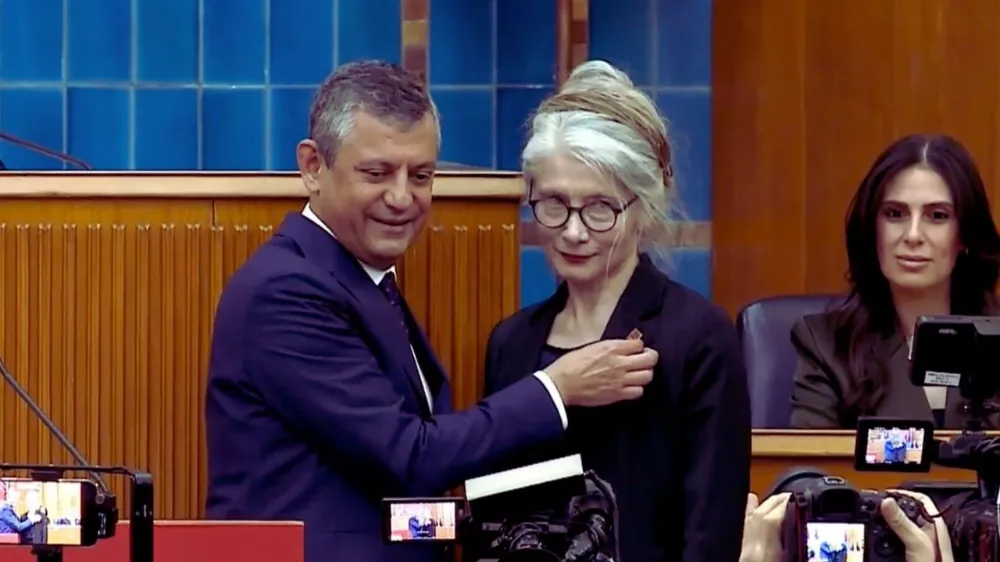 Emine Ülker Tarhan, CHP