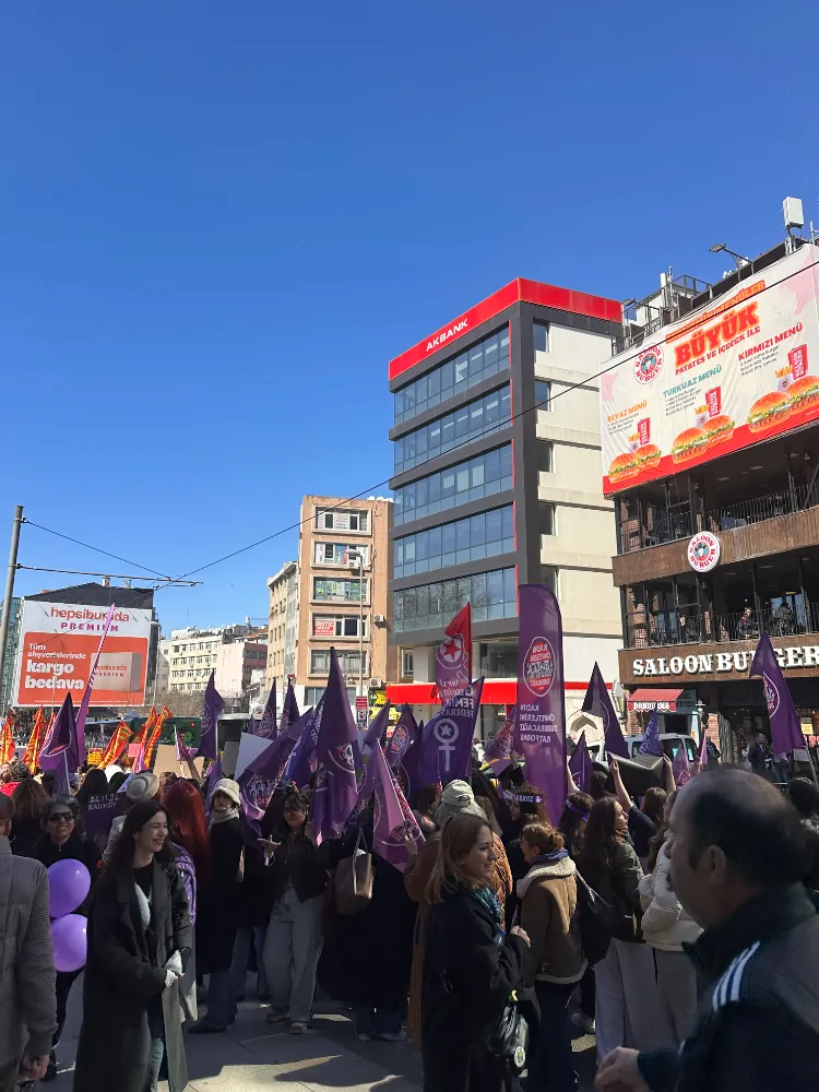 8 Mart Dünya Kadınlar Gününde Kadıköy’de Birleşen Kadınlar